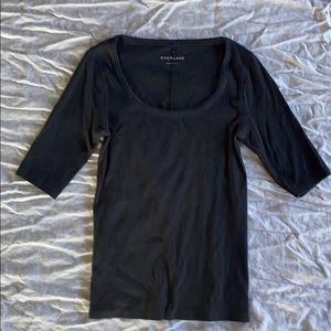 Everlane Pima Micro-Rib Scoop-Neck Tee Black M